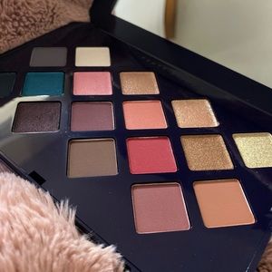 Fenty Beauty Moroccan Spice eyeshadow palette